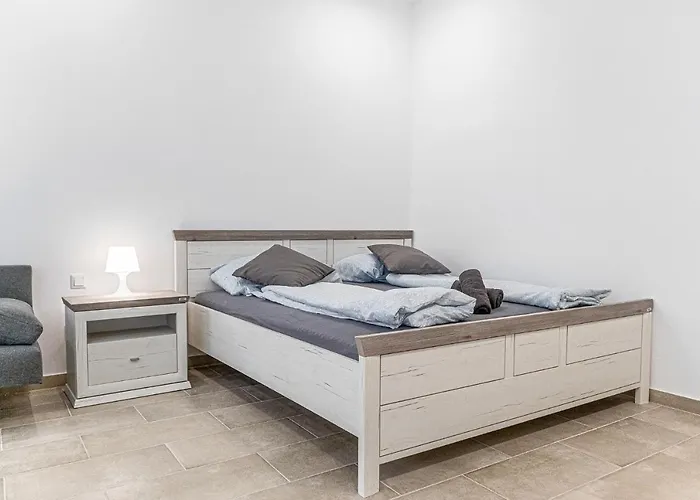 Beautiful Studio Near U1 Reumannplatz - 9 Min From City Center